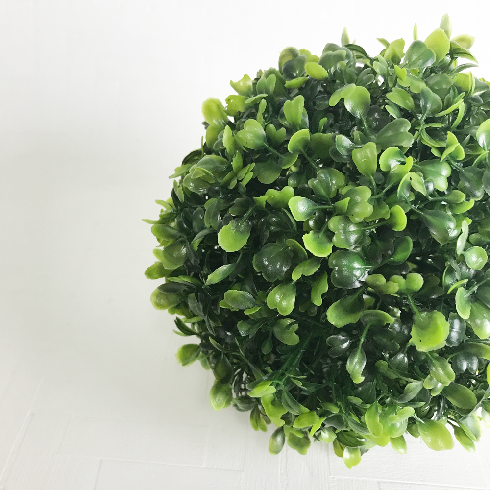 Bola de Buxinho Artificial (17cm) - Imagem 2
